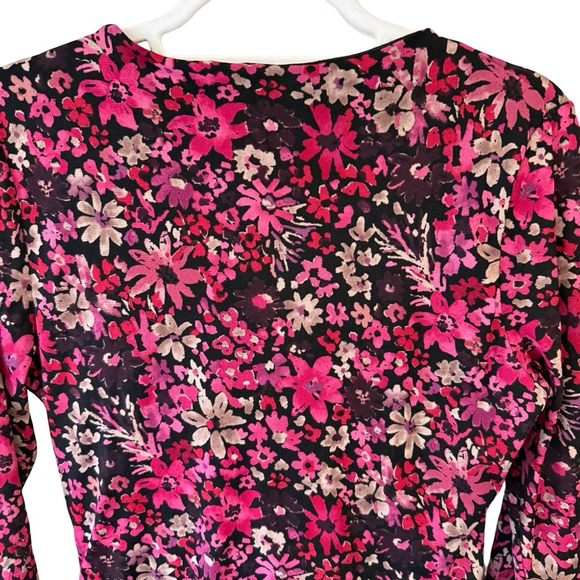 Geoffrey Beene Pink and Black Floral Wrap Blouse Size L Work Office Casual - Picture 6 of 10
